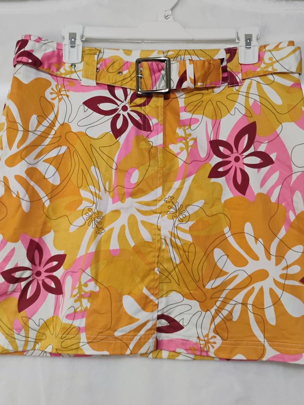 Floral Printed Women’s Belted Shorts -‎ Yellow & Pink